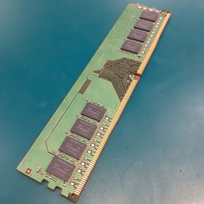 【鹿児島店】中古  PC4-21300 8GB デスクトップ用_ 184888 