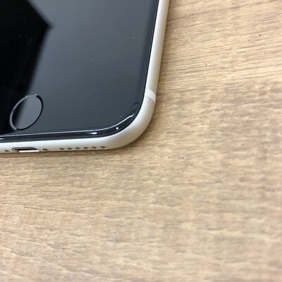【宇都宮鶴田店】中古  【国内版SIMフリー】Apple iPhoneSE 4.7インチ (第3世代) 128GB (スターライト) MMYG3J/A 154855 