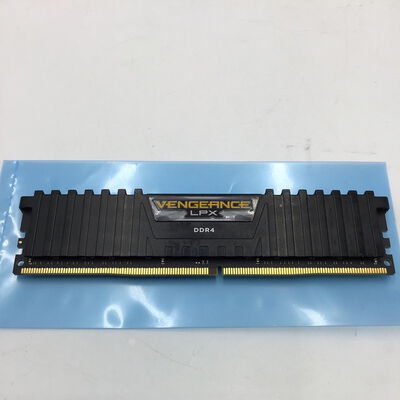 【白山FM松任店】中古  PC4-25600 16GB デスクトップ用(DDR4-3200) 140728 