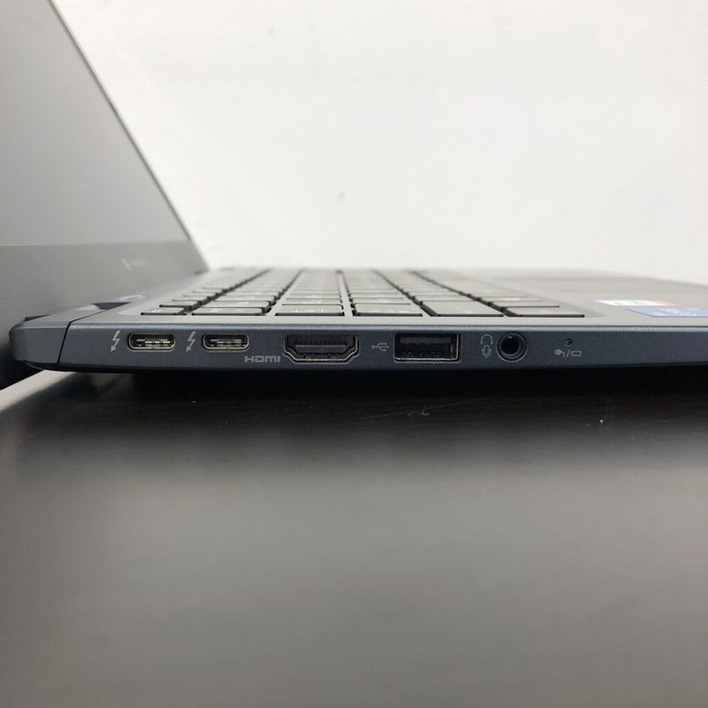 中古 Dynabook G83/HS (Intel Core i5 1135G7 2.40GHz/16GB DDR4