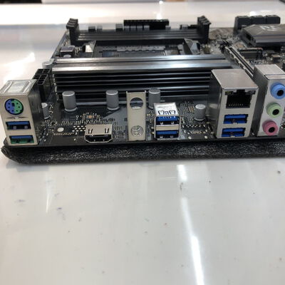 【姫路店】中古  ASRock B550 Phantom Gaming 4 (B550 AM4 ATX DDR4) 142933 