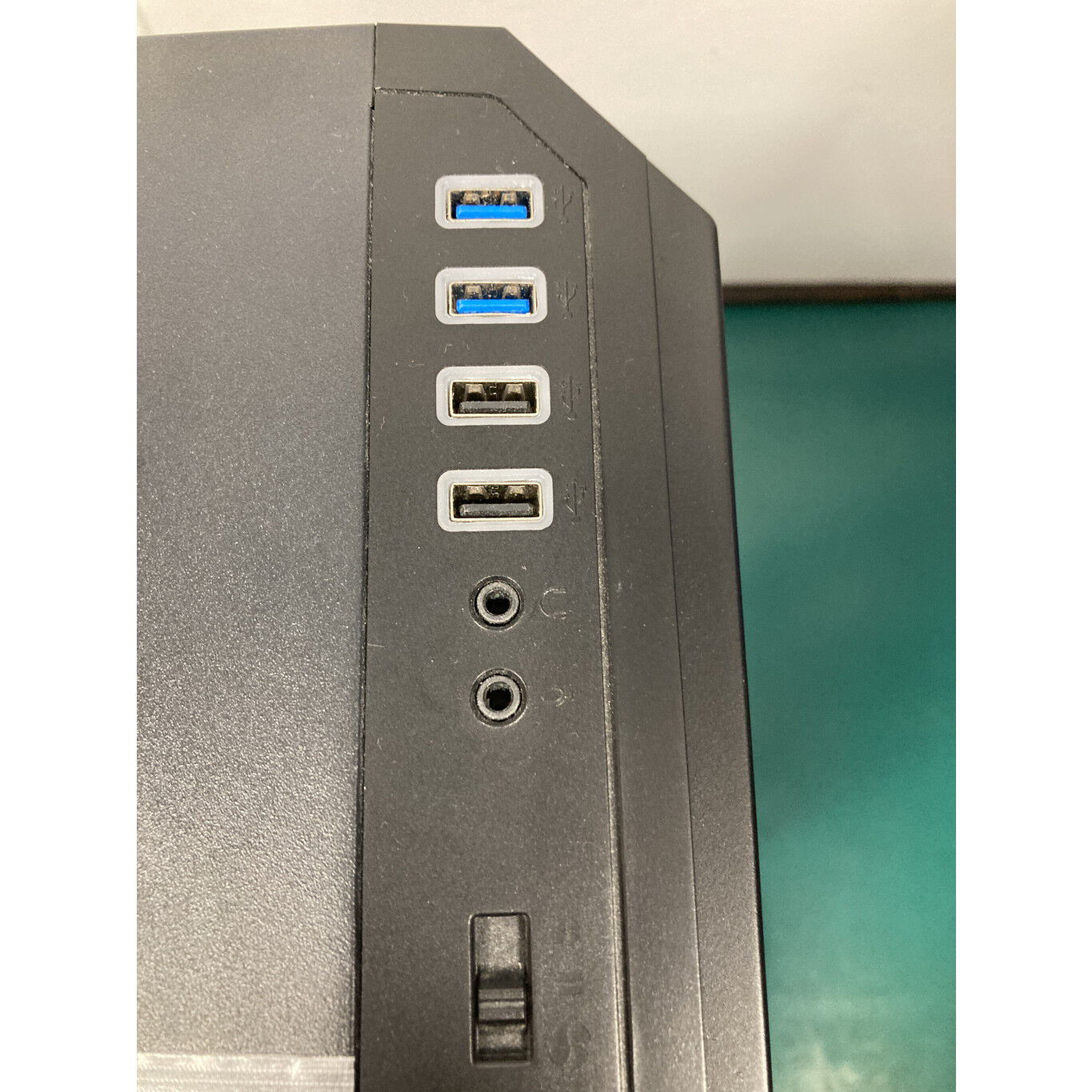 自作スリムPC SSD 256GB HDD 1TB core i7 16GB 自作スリムPC SSD 256GB HDD 1TB core i7 16GB