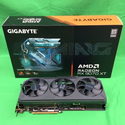 【川崎店】中古  GIGABYTE GV-R9070XTGAMING OC-16GD (RX9070XT 16G) 176942 
