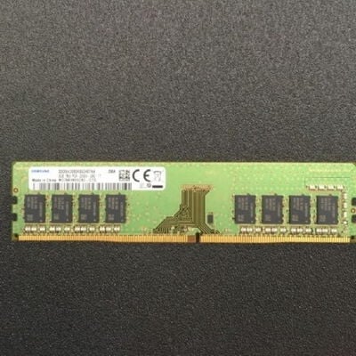 【博多店】中古  PC4-21300 8GB デスクトップ用(DDR4-2666) 126165 