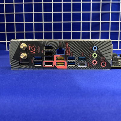 【横浜駅前店】中古  ASRock B650 PG Lightning WiFi (B650 AM5 ATX DDR5) 3400008105 