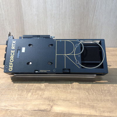 【姫路店】中古  ASUS PROART-RTX4060-O8G (RTX4060 8G) 175579 