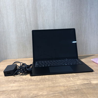 【姫路店】中古  Microsoft Surface Laptop4(Core i5-1135G7/8GB/SSD512GB/なし/オンボード/13.5/2256&times;1504/W11H) 4740001356 