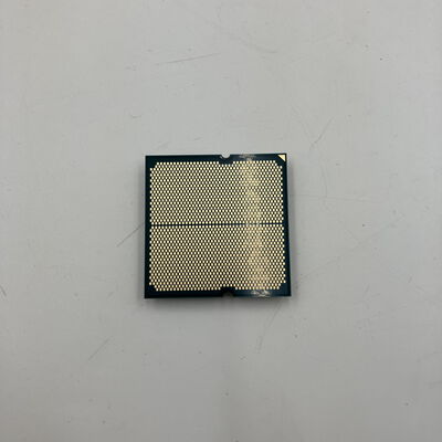 【なんば店】中古  AMD Ryzen 7 7700 BOX (AM5/3.8GHz/40M/C8/T16/65W) 3280023837 