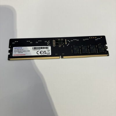 【なんば店】中古  PC5-44800 16GB デスクトップ用(DDR5-5600) 149153 