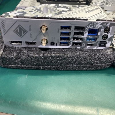 【千葉店】中古  ASRock B650 Steel Legend WiFi (B650 AM5 ATX) 3250005640 