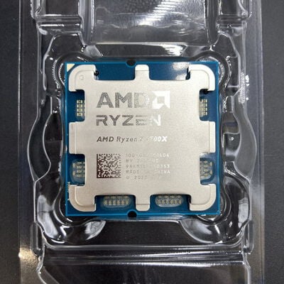 【熊本浜線店】中古  AMD Ryzen 7 9700X (AM5/3.8GHz/40M/C8/T16/65W) 169022 