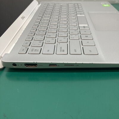【浦添城間店(沖縄)】中古  DELL Inspiron 7391 (i7 10510U/8GB/SSD512GB/MX250/WLAN/13.3FHD) 3280022289 
