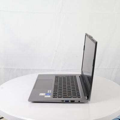 【通販センター】中古  THIRDWAVE F-14RP7(Intel Core i7 1355U/16GB/SSD512GB/なし/オンボード/14/1920x1080/Wi-Fi/W11H64 MAR) 185427 