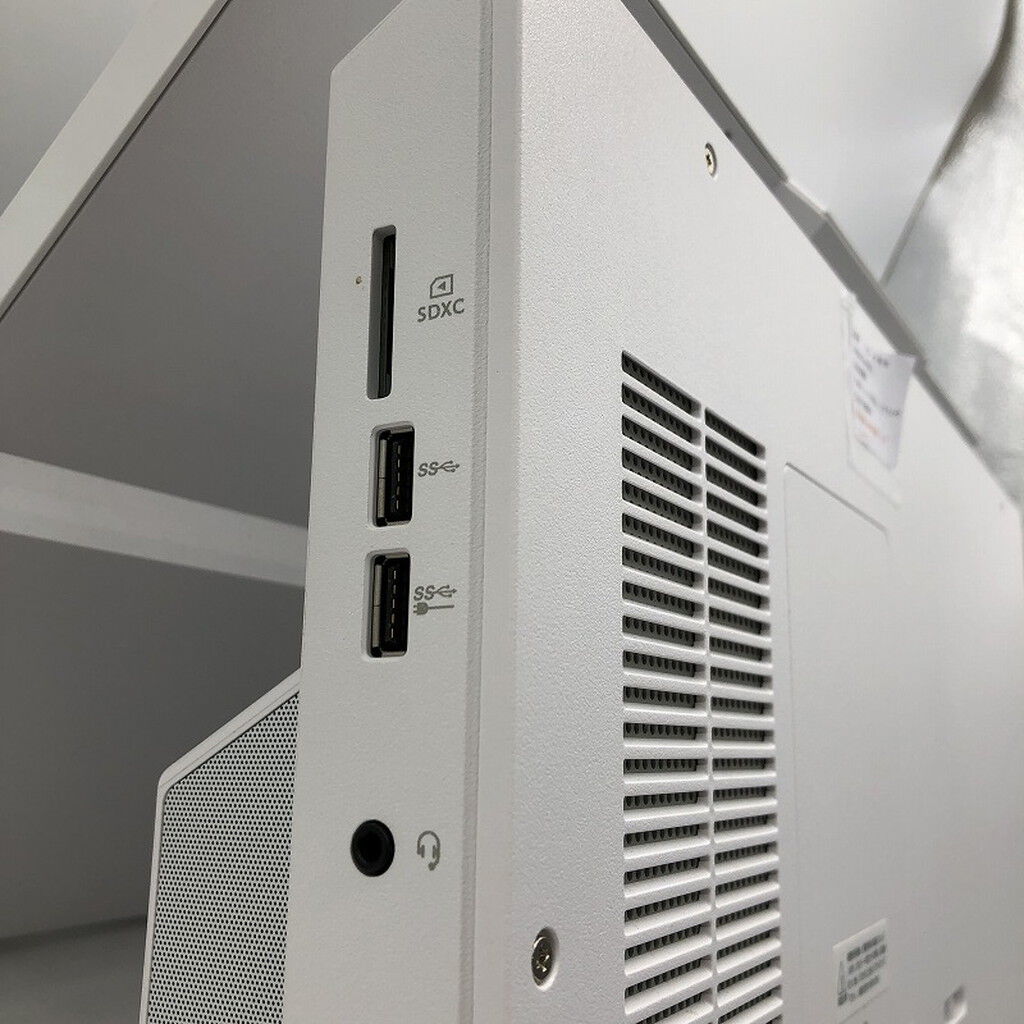 中古 NEC LAVIE A23 A2335/CAW PC-A2335CAW 4580002376 （402242