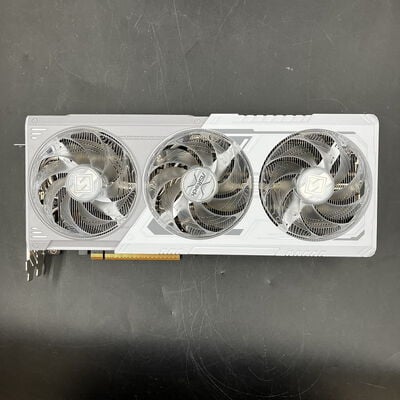【大須店】中古  ASRock RX9070XT SL 16G Steel Legend 16GB (RX9070XT 16G) 176937