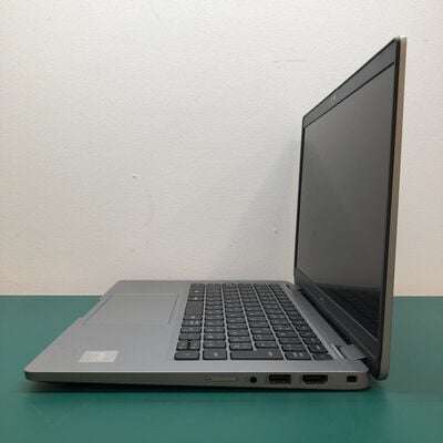 【津ラッツ店】中古  DELL Latitude 5320 (Intel Core i7 1185G7 3.0GHz/16GB/SSD256GB/-/-/13.3/1920x1080/Wi-Fi/WEBCAM/W11H64) 180537 