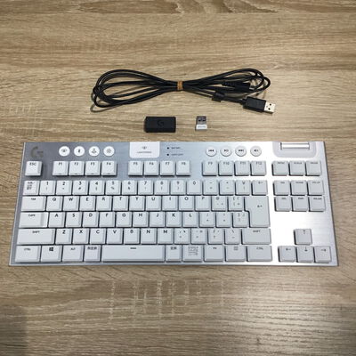 【松山環状枝松店】中古  G913 TKL LIGHTSPEED Wireless RGB Mechanical Gaming Keyboard-Tactile G913-TKL-TCWH(タクタイル ホワイト) 4560001787 