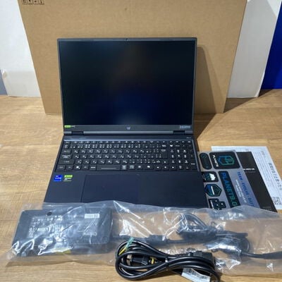 【富山本郷店】中古  Acer Predator PHN16-72 V1.10 (Core i7-14700HX/16GB/SSD1TB/RTX4070/WLAN/16WQXGA/W11H64) 4760001380 