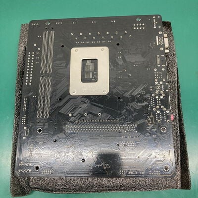 【浦添城間店(沖縄)】中古  ASRock H610M-HVS/M.2 R2.0 (H610 1700 mATX DDR4) 4780001298 