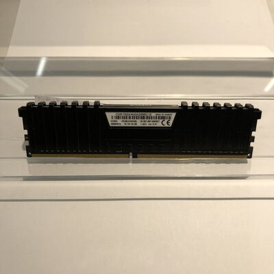 【姫路店】中古  PC4-21300 8GB デスクトップ用 126165 