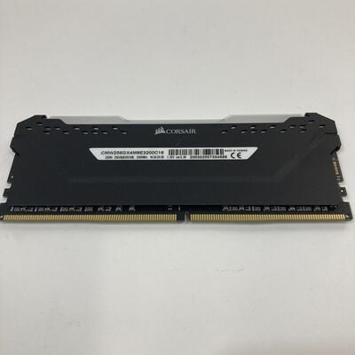 【神戸・三宮店】中古  PC4-25600 32GB デスクトップ用(DDR4-3200) 143224 