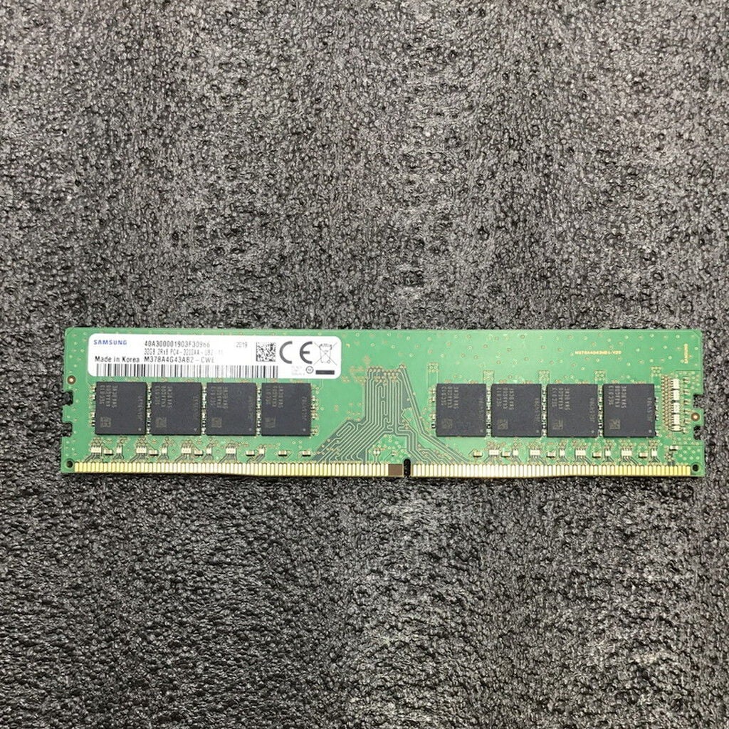 中古 Samsung M378A4G43AB2-CWE (DDR4 PC4-25600 32GB) 198894