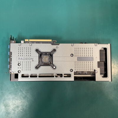 【富山本郷店】中古  SAPPHIRE 11330-01-20G NITRO+ RX7800XT GAMING OC (RX7800XT 16GB) 162727 