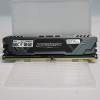 中古  PC4-24000 8GB デスクトップ用(DDR4-3000) 128475 