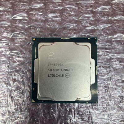 【富士青葉店】中古  INTEL Core i7 8700K (1151/3.70GHz/12M/C6/T12) 136197 