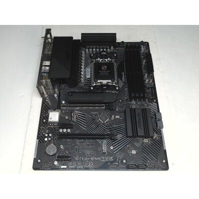 【前橋ｲﾝﾀｰｱｶﾏﾙ店】中古  ASRock B650 PG Lightning WiFi (B650 AM5 ATX DDR5) 4540002130 