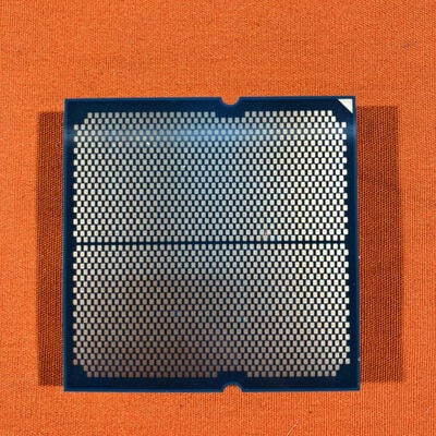 【なんば店】中古  AMD Ryzen 7 9800X3D (AM5/4.7/104M/C8/T16/120W) 172566 