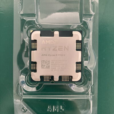 【神戸・三宮店】中古  AMD Ryzen 9 7900X (AM5/4.7GHz/76M/C12/T24/170W 152462 