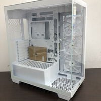 中古  CORSAIR CC-9011279-WW (ARGB E-ATX ｶﾞﾗｽ WH) 5090001076 