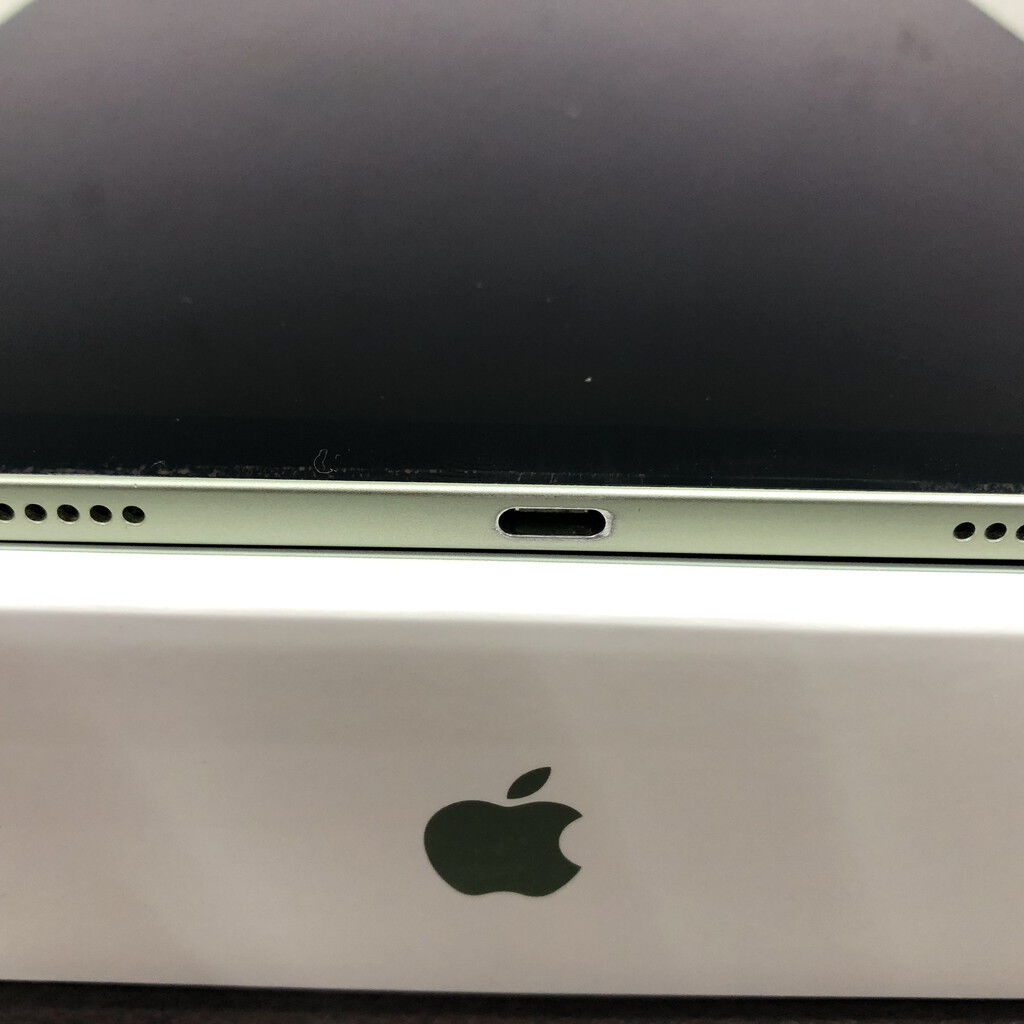中古 Apple iPad Air （第4世代/2020） Wi-Fi 64GB グリーン MYFR2J/A