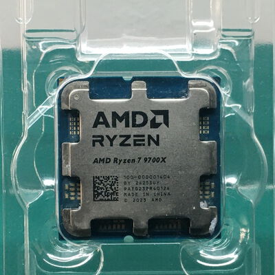 【佐賀南部バイパス店】中古  AMD Ryzen 7 9700X (AM5/3.8GHz/40M/C8/T16/65W) 169022 