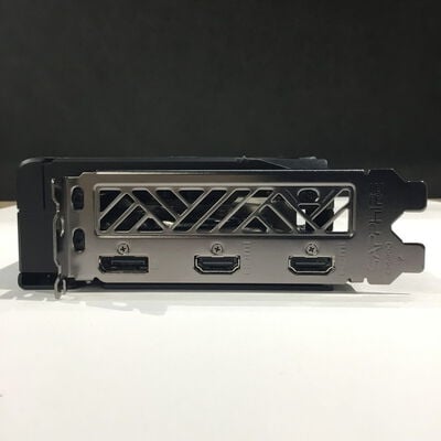 【松山環状枝松店】中古  SAPPHIRE PULSE AMD RADEON RX 9060 XT GAMING OC 16GB DUAL HDMI / DP 4560001699 