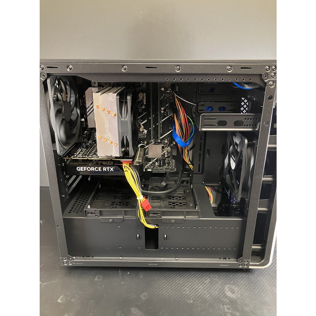 【中古】 War Room 中古 THIRDWAVE GALLERIA KT(Intel Core i7 9700K/16GB/SSD512GB
