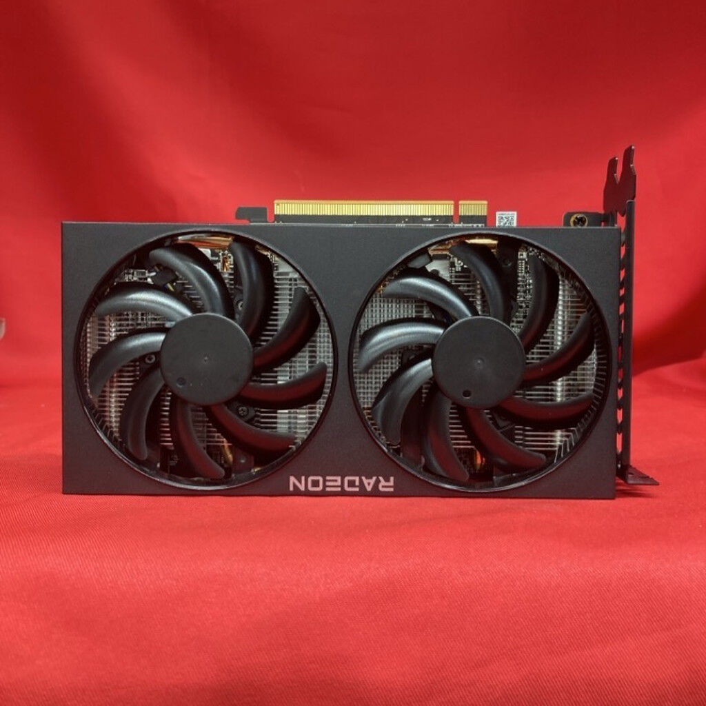中古 玄人志向 RD-RX7600-8G/Blade&Soul NEOコラボ RX7600/8GB(GDDR6