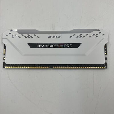 【なんば店】中古  PC4-25600 8GB デスクトップ用(DDR4-3200) 140727 
