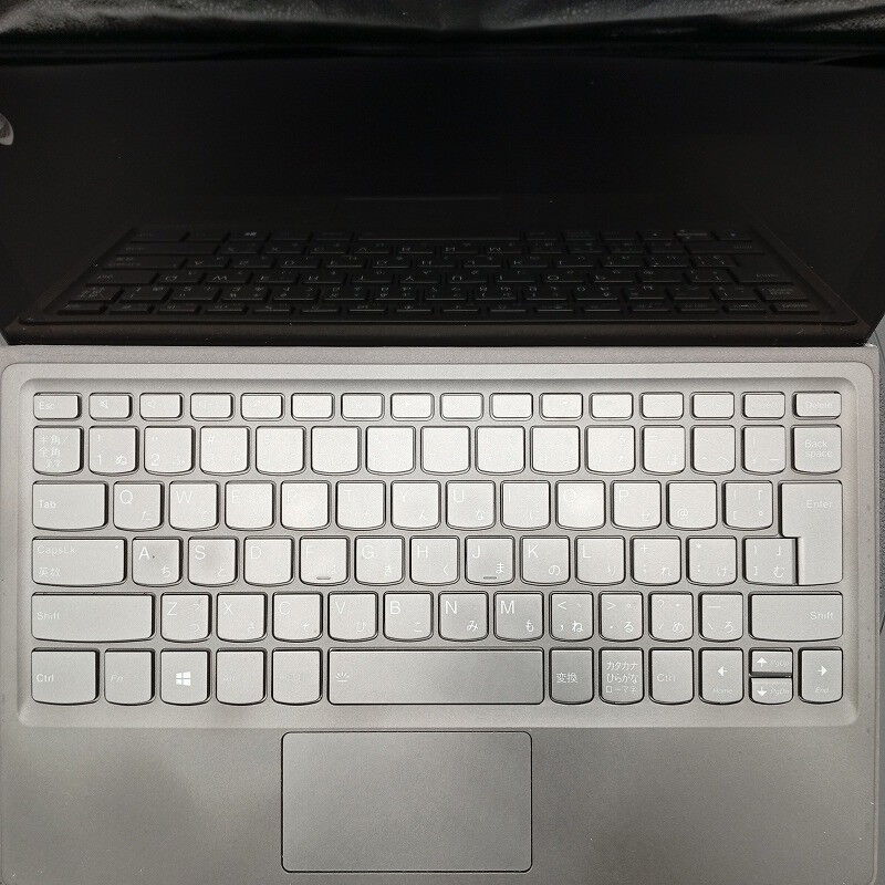 中古 Lenovo Miix 520 (Intel Core i5-8250U 1.60GHz/8GB/SSD256GB
