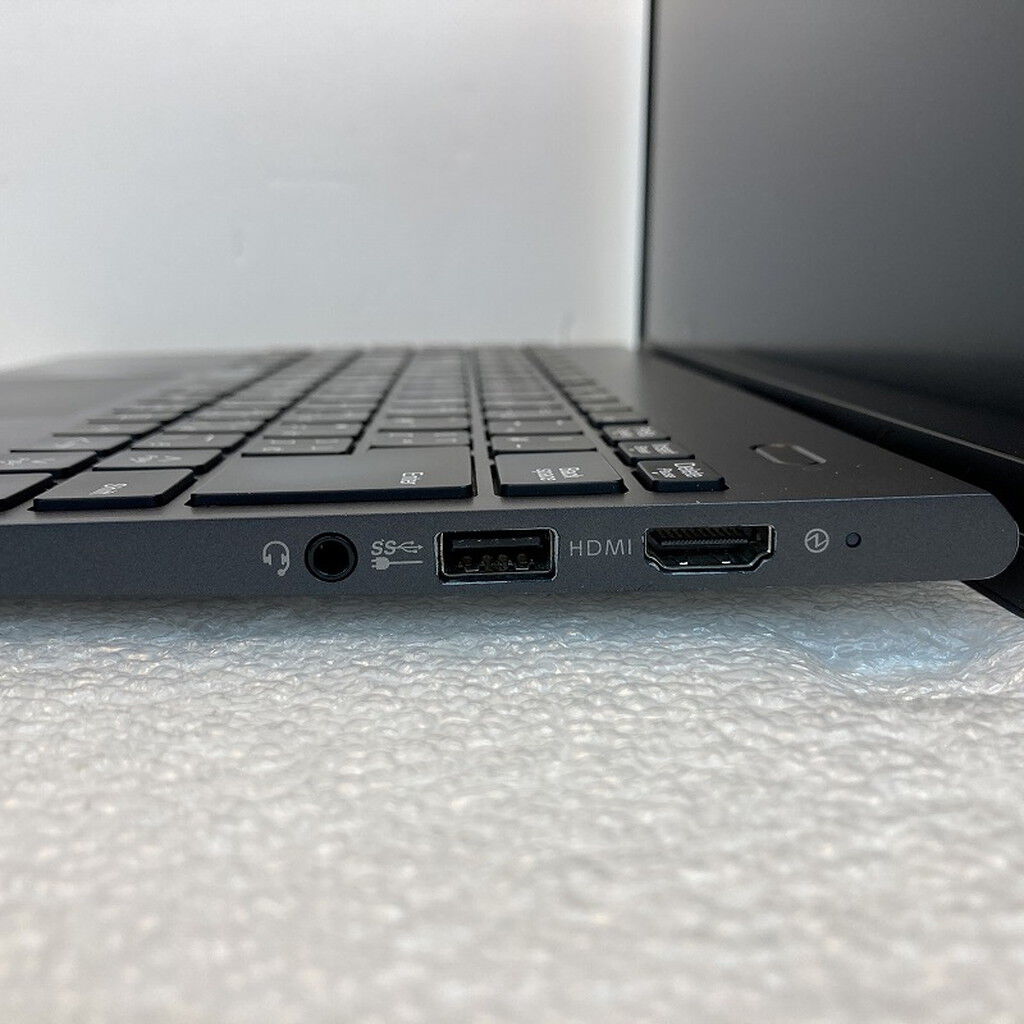 中古 NEC VersaPro VKV50G-B (Core i7-1195G7/16GB/SSD256GB/なし/オン