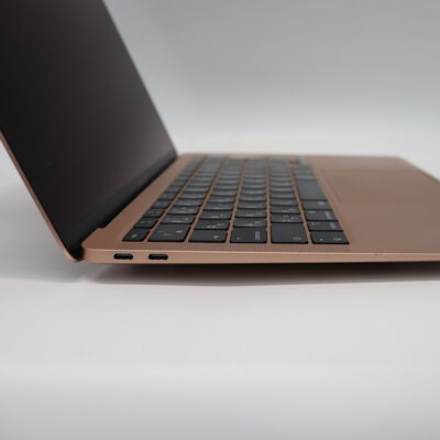 【札幌店】中古  Apple MacBook Air 13インチ (i5 1.1GHz/8GB/512GB) ゴールドTouch ID True Tone Magic keyboard搭載モデル MVH52J/A (Early 2020) 142316 