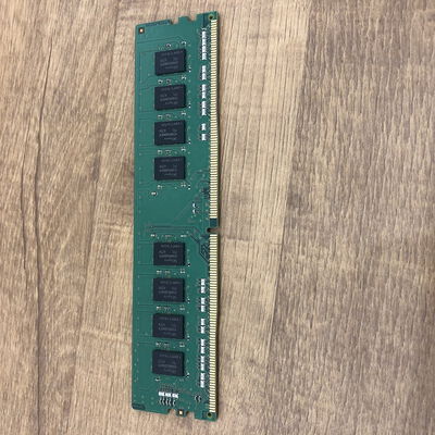 【宇都宮鶴田店】中古  PC4-17000 8GB デスクトップ用 126161 