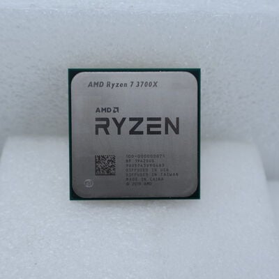 【通販センター】中古  AMD Ryzen 7 3700X (AM4/3.6/36M/C8/T16/65W) 140025 