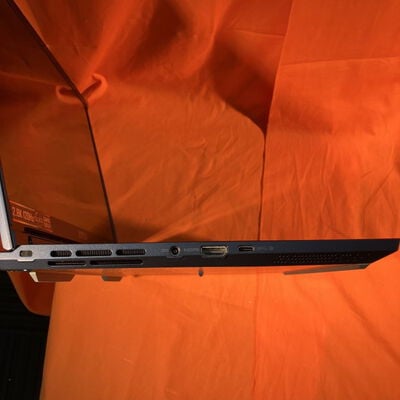 【なんば店】中古  MSI Stealth 14 AI Studio A1VGG-4538JP (U9 185H/32GB/SSD 2TB/RTX4070/WLAN/14QWXGA+/W11P) 3280021509 