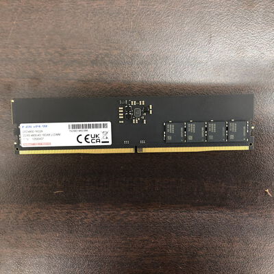 【福山ココローズ店】中古  PC5-38400 16GB デスクトップ用(DDR5-4800) 149151 