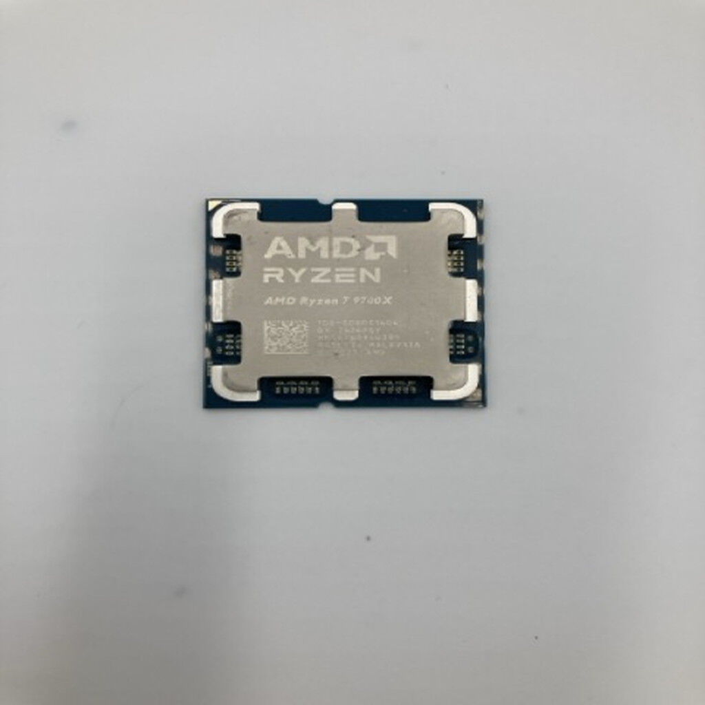 中古 AMD Ryzen 7 9700X (AM5/3.8GHz/40M/C8/T16/65W) 169022