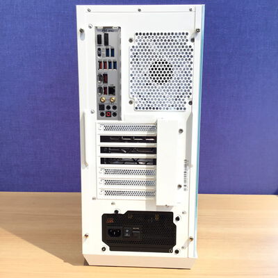 【松山環状枝松店】中古  自作PC (Corei5-13600KF/32GB/SSD1TB/無し/RTX4070Ti 12GB/W11H) 4560001100 