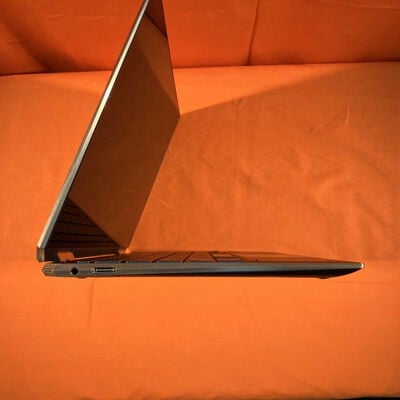 【なんば店】中古  HP Spectre x360 Convertible 13-aw0238tu (i7-1065G7/16GB/SSD512GB/WLAN/13.3FHD) 3280021984 