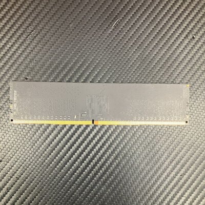 【富士青葉店】中古  CFD D4U3200CS-8G(DDR4 PC4-25600 8GB) 5070001800 